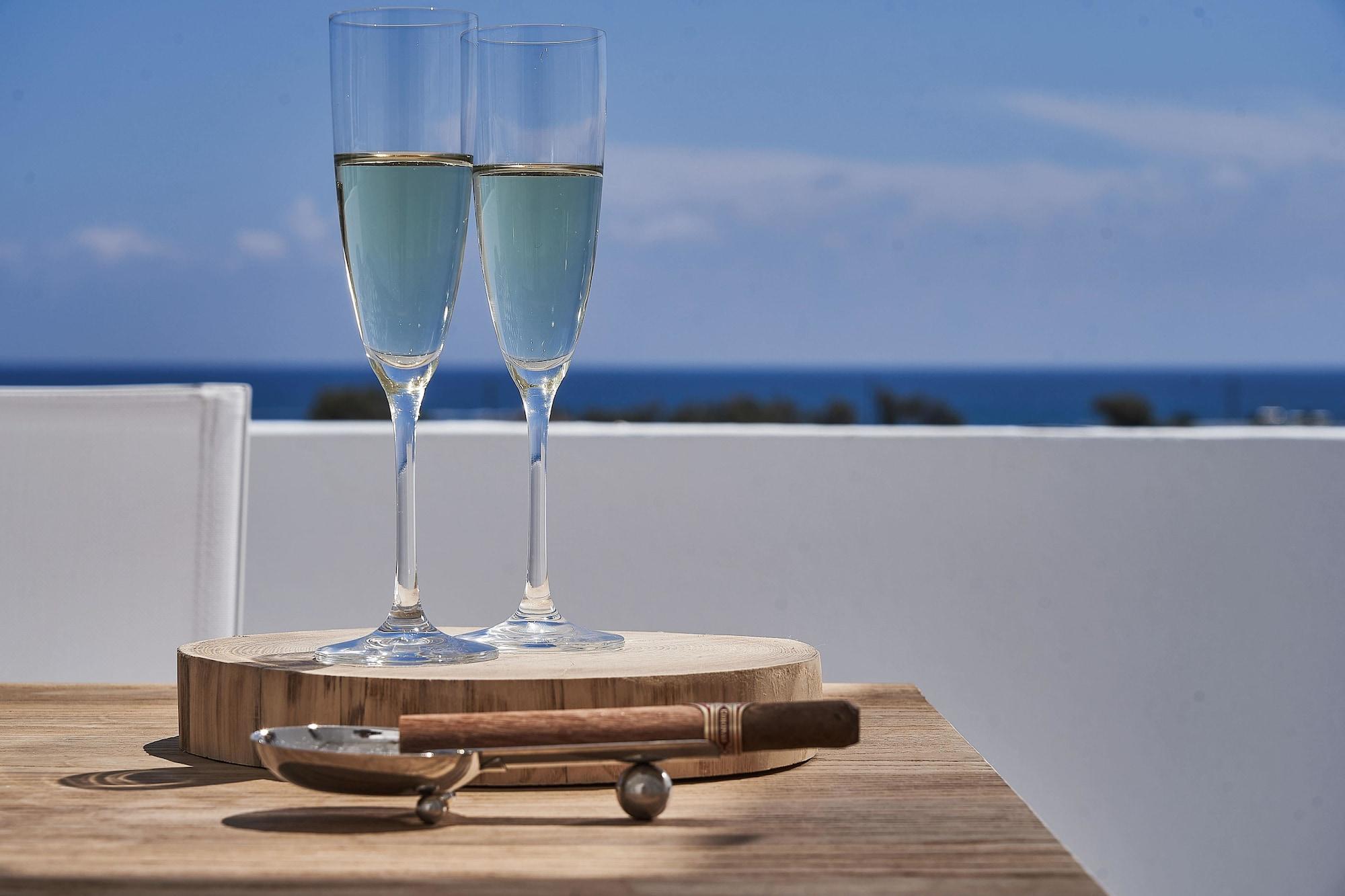 Petri Suites Agios Georgios  Exterior photo