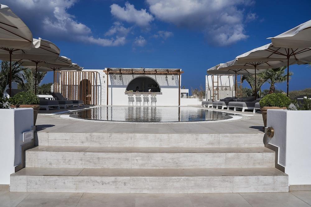 Petri Suites Agios Georgios  Exterior photo