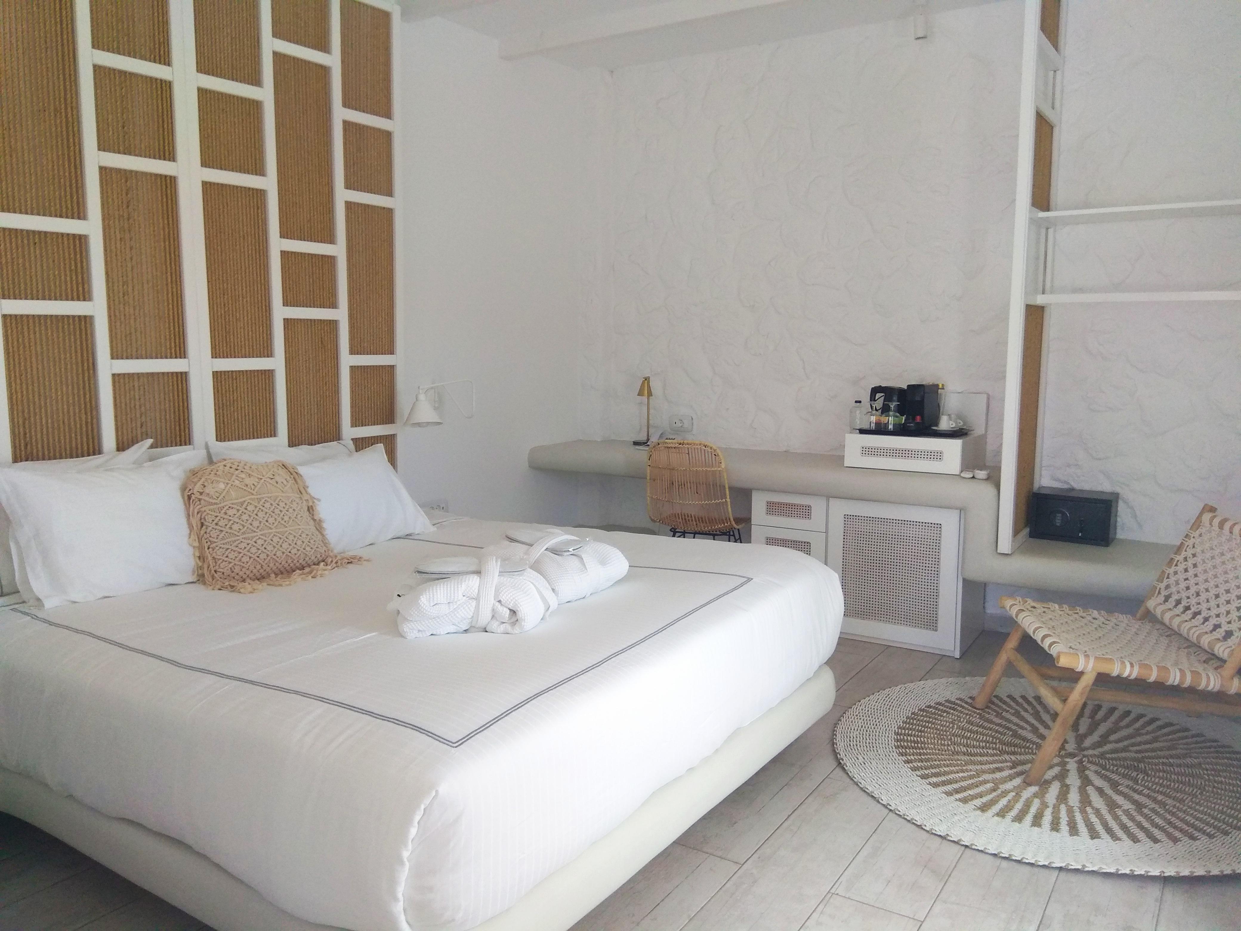 Petri Suites Agios Georgios  Exterior photo